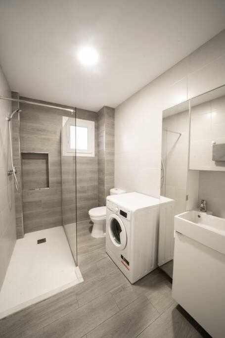 1 Room Atico Pedregalejo Malaga Exterior photo