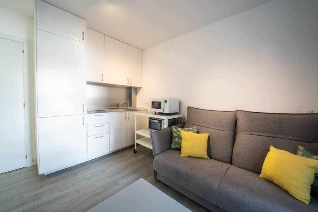 1 Room Atico Pedregalejo Malaga Exterior photo