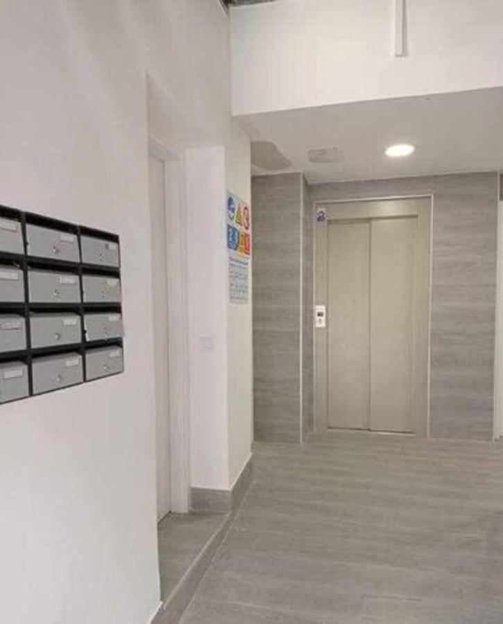 1 Room Atico Pedregalejo Malaga Exterior photo